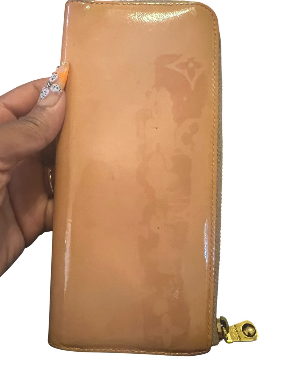Miu Miu Peach/ Nude Patent Leather Bow Zip Around Project Wallet - Picture 5 of 9